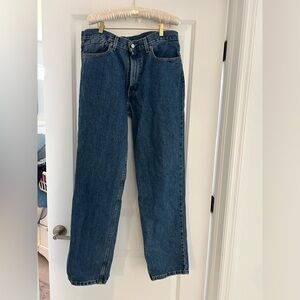 Men’s Classic Levi Blue Jeans 550.  36/34.